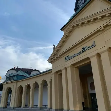 Villa Fuer Praesentationen Und Events, Eine Nacht Im Puppenmuseum Erleben Bad Voeslau