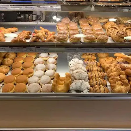 Villa Fuer Praesentationen Und Events, Eine Nacht Im Puppenmuseum Erleben *