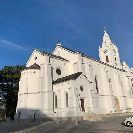 Villa Fuer Praesentationen Und Events, Eine Nacht Im Puppenmuseum Erleben Lejlighed *