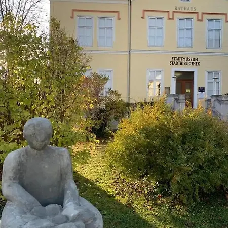 Lejlighed Villa Fuer Praesentationen Und Events, Eine Nacht Im Puppenmuseum Erleben Bad Voeslau