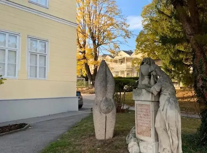 Lejlighed Villa Fuer Praesentationen Und Events, Eine Nacht Im Puppenmuseum Erleben