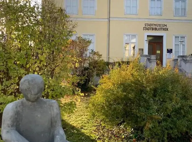 Lejlighed Villa Fuer Praesentationen Und Events, Eine Nacht Im Puppenmuseum Erleben Bad Voeslau